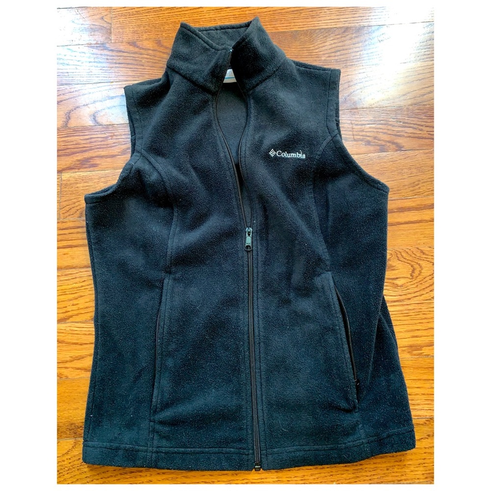 Columbia vest